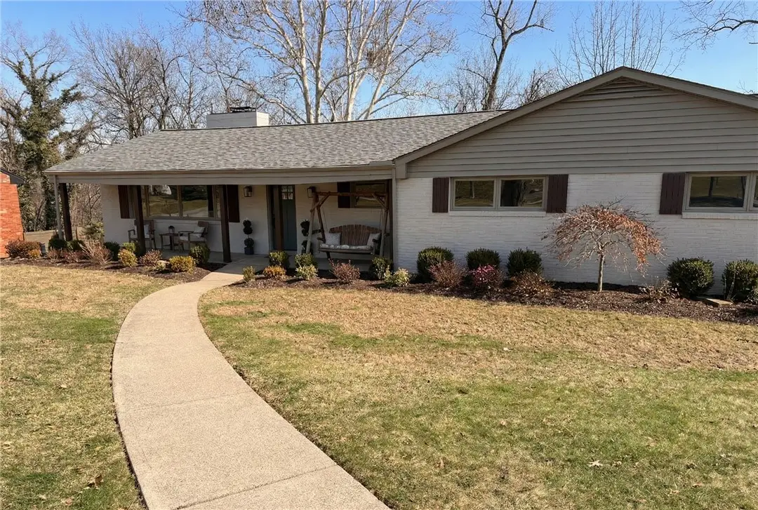 85 Marwood Dr, Upper Saint Clair, PA 15241 - Image #1