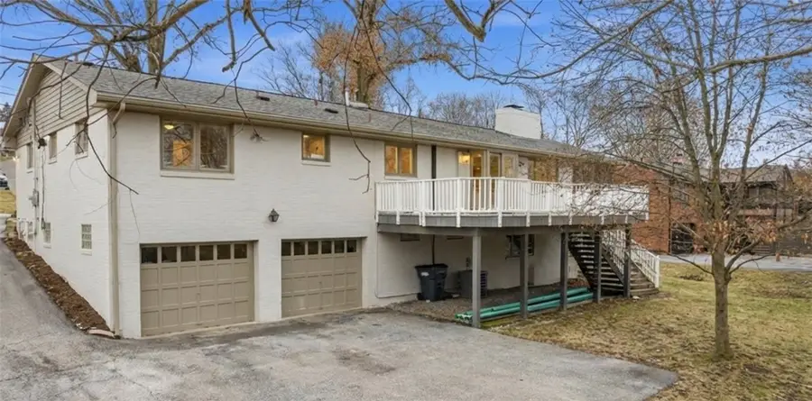 85 Marwood Dr, Upper Saint Clair, PA 15241 - Image #3