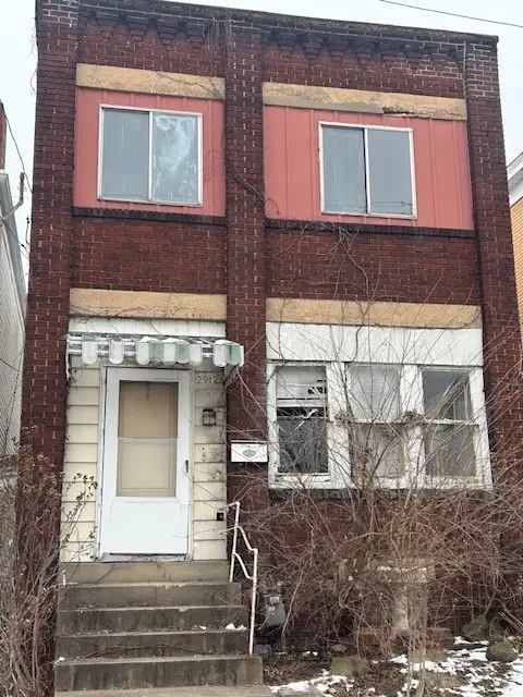 2912 Merwyn Ave, Sheraden, PA 15204