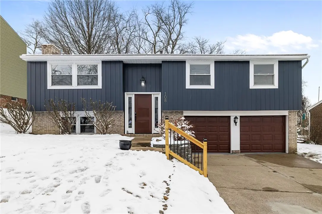 108 Mifflin Hills Dr, West Mifflin, PA 15122 - Image #1