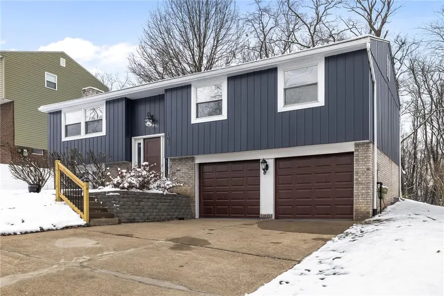 108 Mifflin Hills Dr, West Mifflin, PA 15122 - Image #2