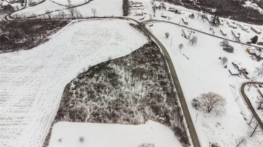 143 Berkeys Rd, Fairfield, PA 15923 - Image #3