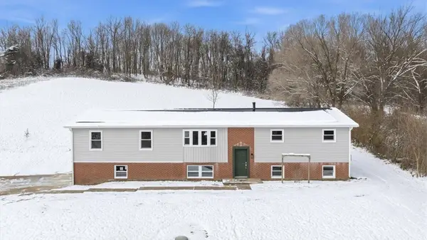 214 Mccleary Rd, Raccoon Twp, PA 15050