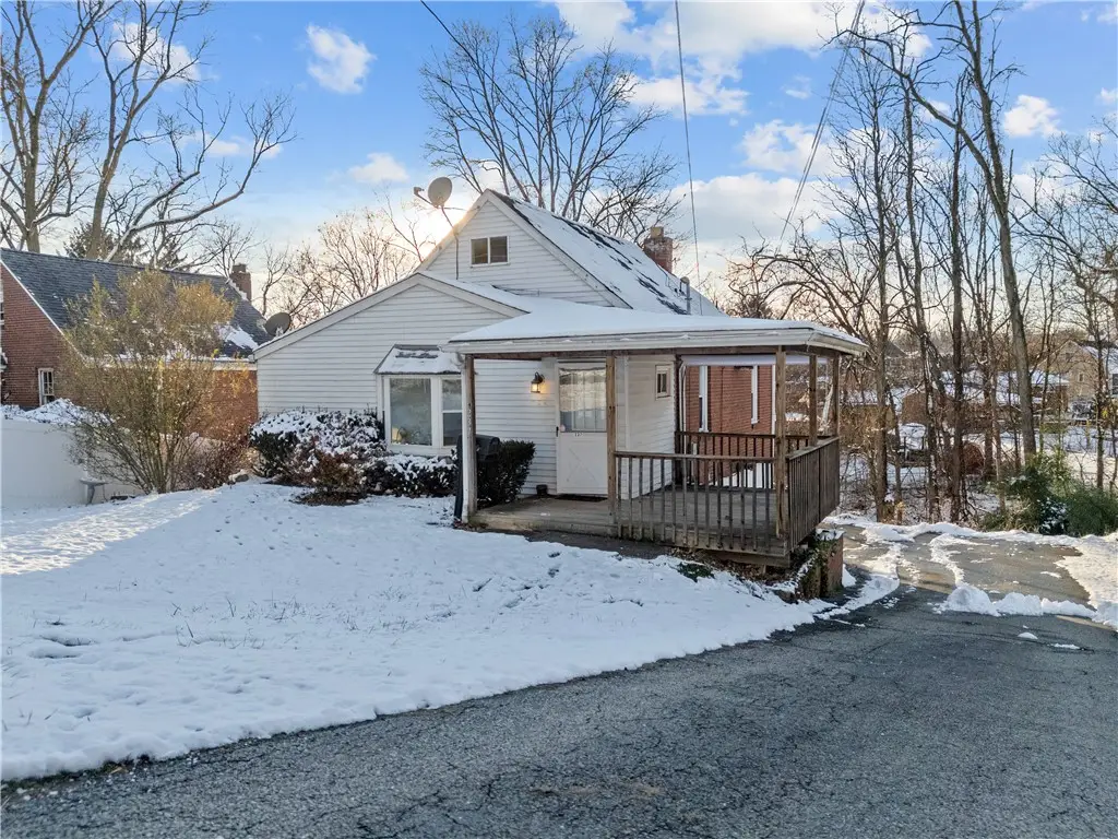 237 Collins Dr, Penn Hills, PA 15235 - Image #1