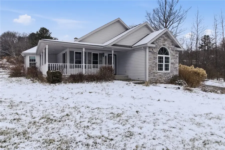 135 Lake Front Dr., Allegheny, PA 15940 - Image #3