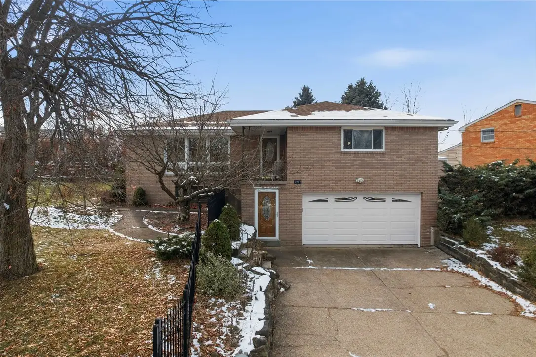 2207 Altaview Avenue, Brookline, PA 15226 - Image #1