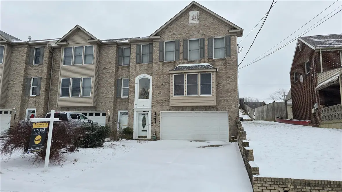 243 Augusta St, Mount Washington, PA 15211 - Image #1