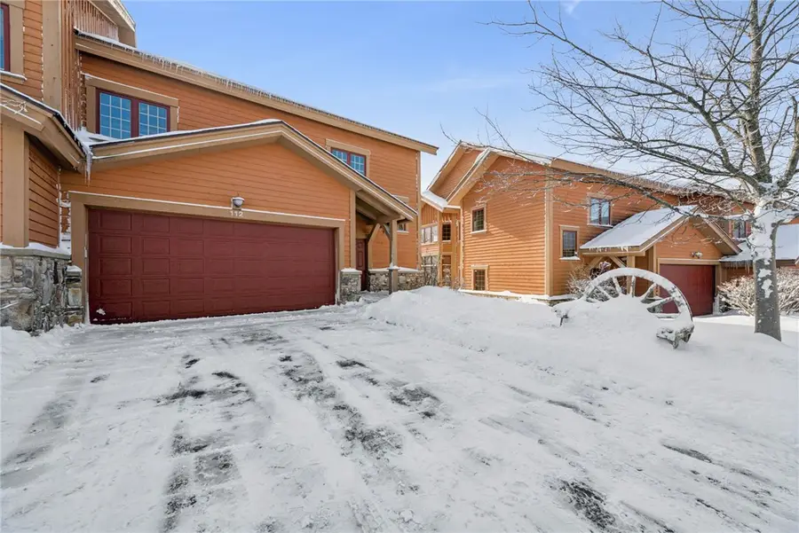 112 Woodside Ln, Middlecreek Township, PA 15622 - Image #2