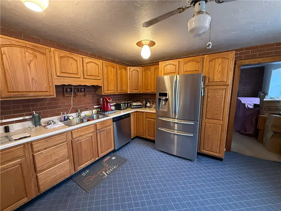 1920 Grandview Ave, Irwin, PA 15642 - Image #3