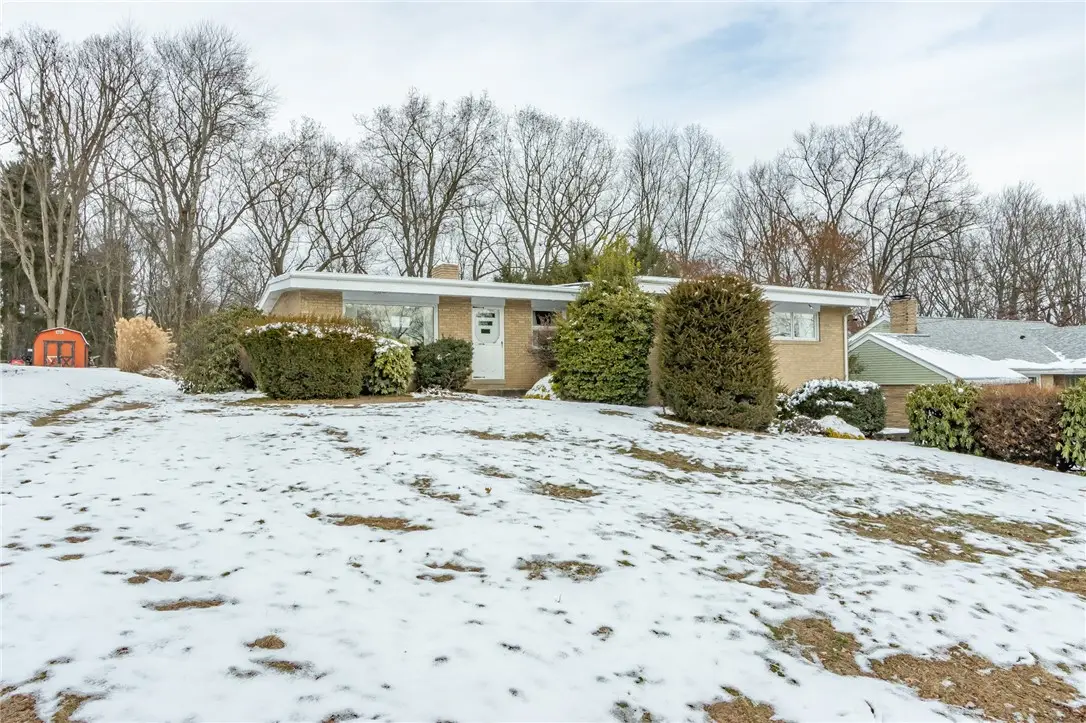213 Beech Rd, Homeacre Lyndora, PA 16001 - Image #1