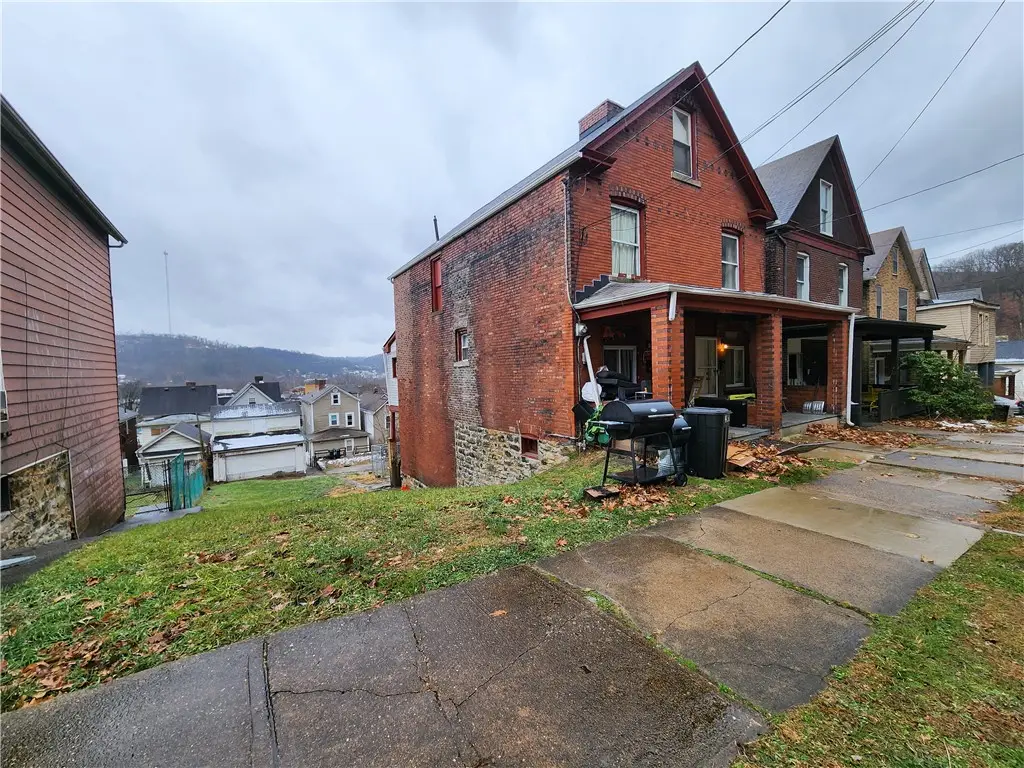 517 5th St, Pitcairn, PA 15140 - Image #1