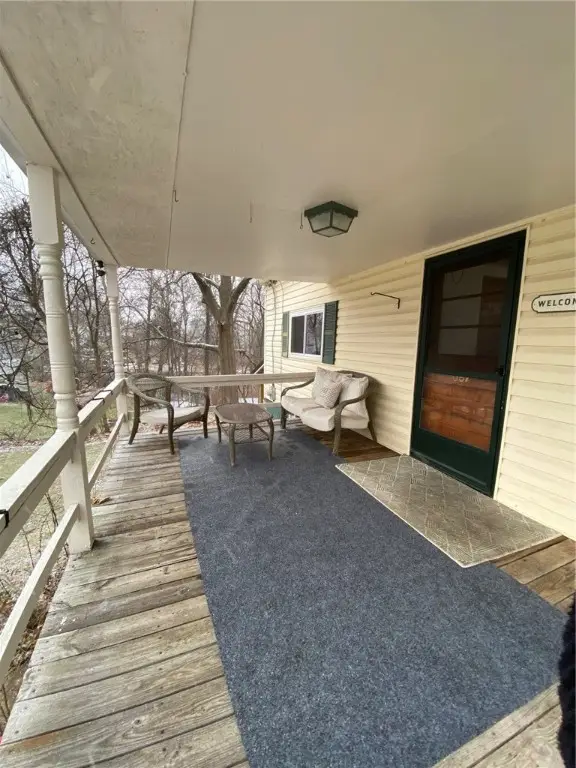 687 Wood St, Springdale Township, PA 15144 - Image #2