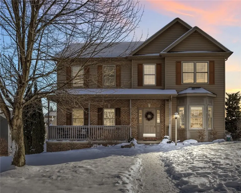 6715 Fieldcrest Dr, Murrysville, PA 15626 - Image #1