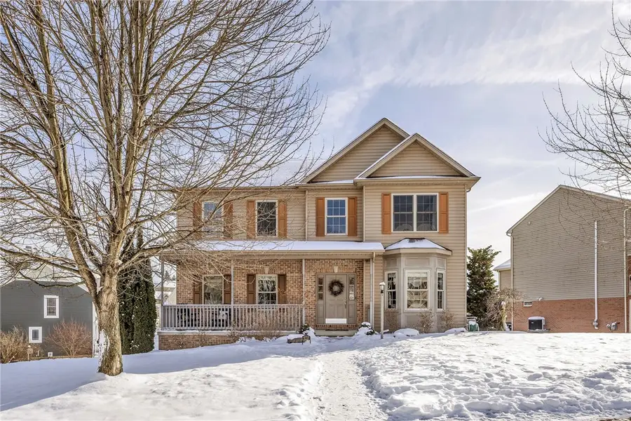 6715 Fieldcrest Dr, Murrysville, PA 15626 - Image #2