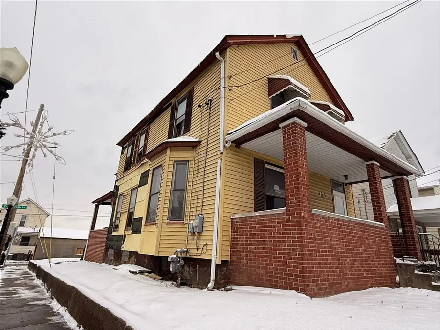 230 13th St, Ellwood City, PA 16117 - Image #2