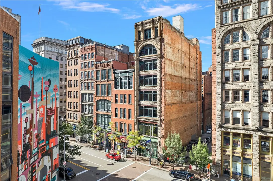 915 Liberty Avenue #401, Pittsburgh, PA 15222 - Image #1