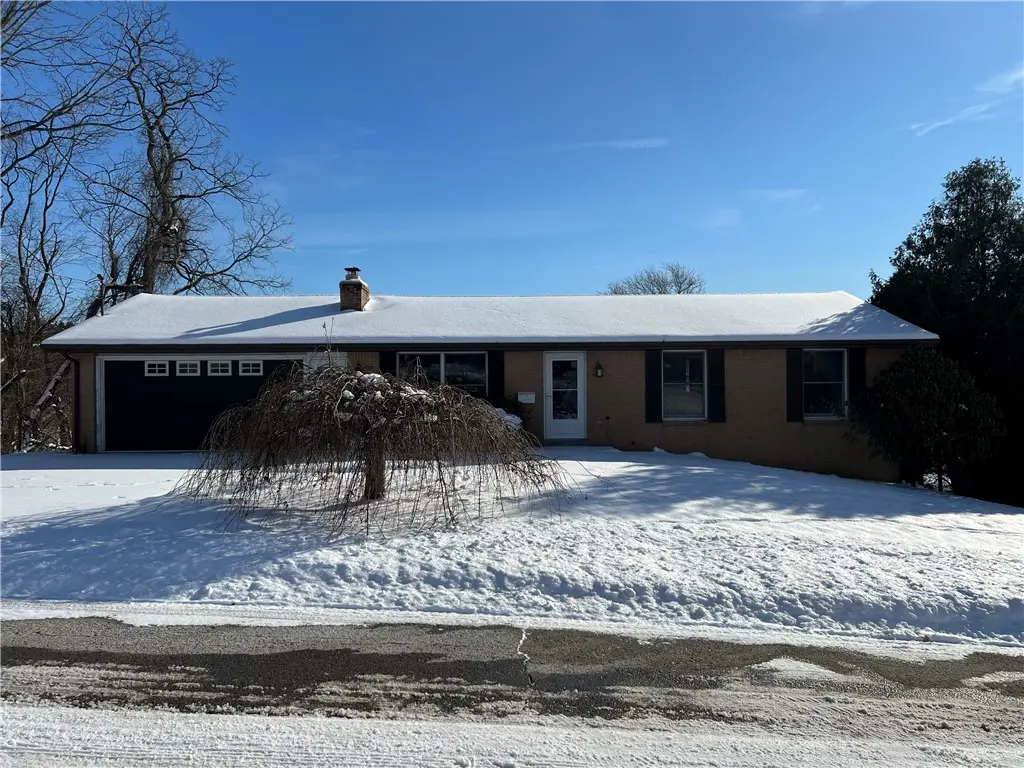 1014 Jefferson Ave, Jeannette, PA 15644 - Image #1