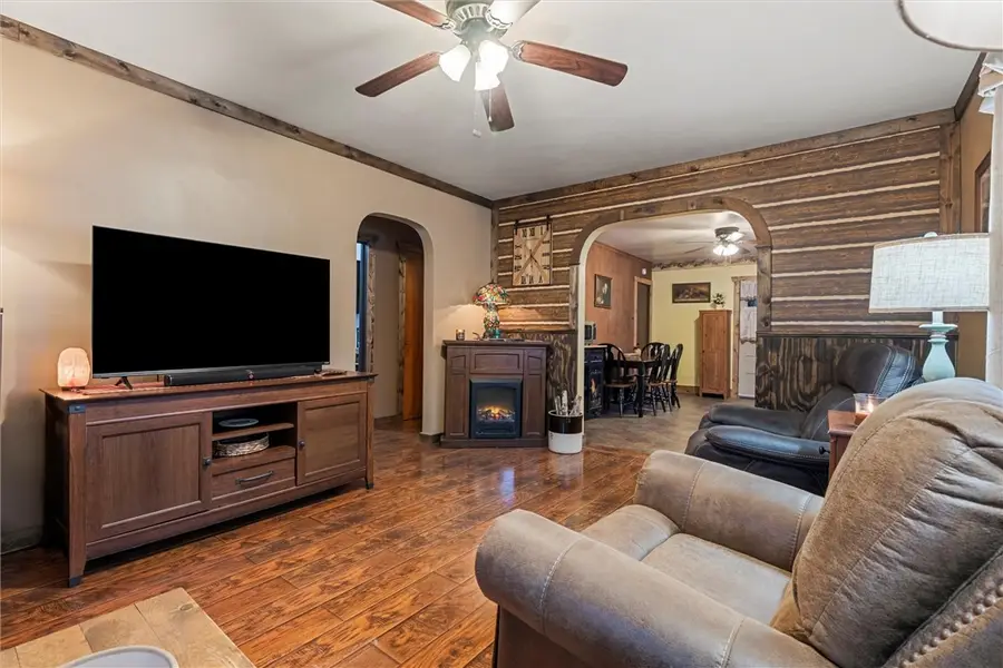 44 Franklin Avenue, Ellwood City, PA 16117 - #3