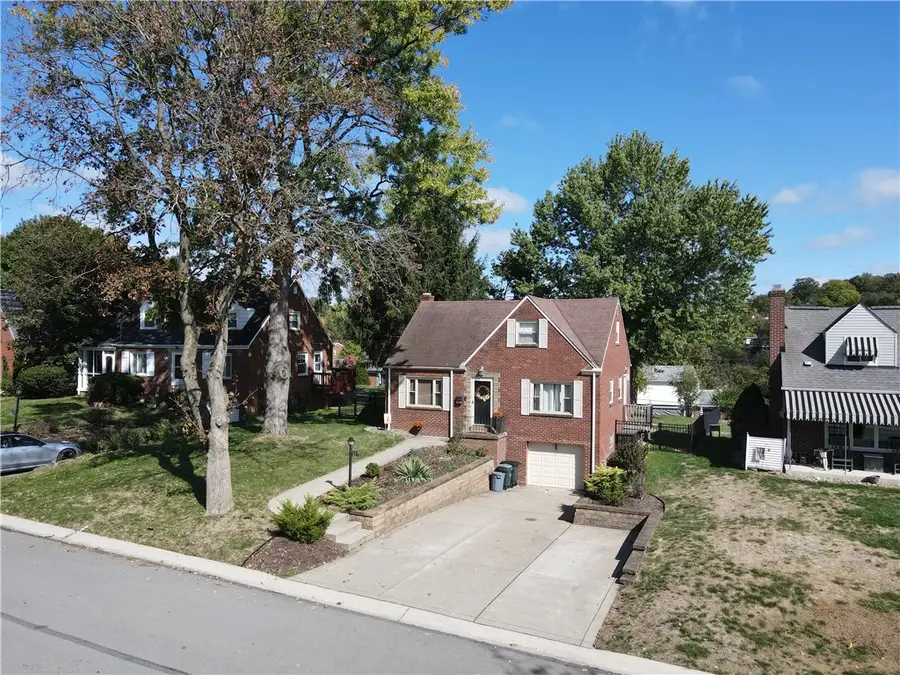 633 Moreland Dr, Pittsburgh, PA 15243 - Image #2