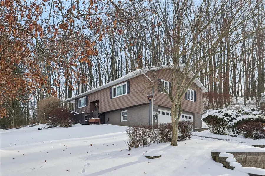 644 Palo Alto Dr, Perry, PA 16117 - Image #3
