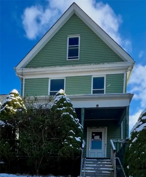 424 Ridge Ave, New Kensington, PA 15068