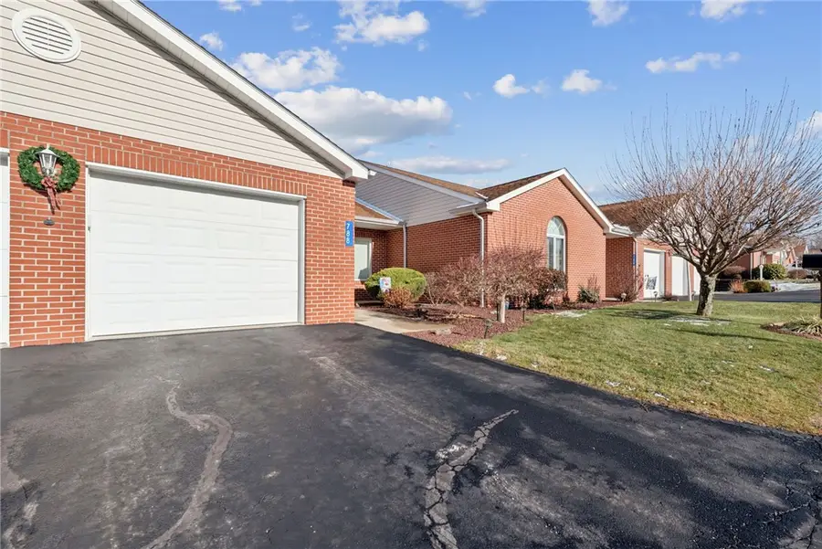 788 Everview Ln, Derry Township, PA 15627 - Image #3