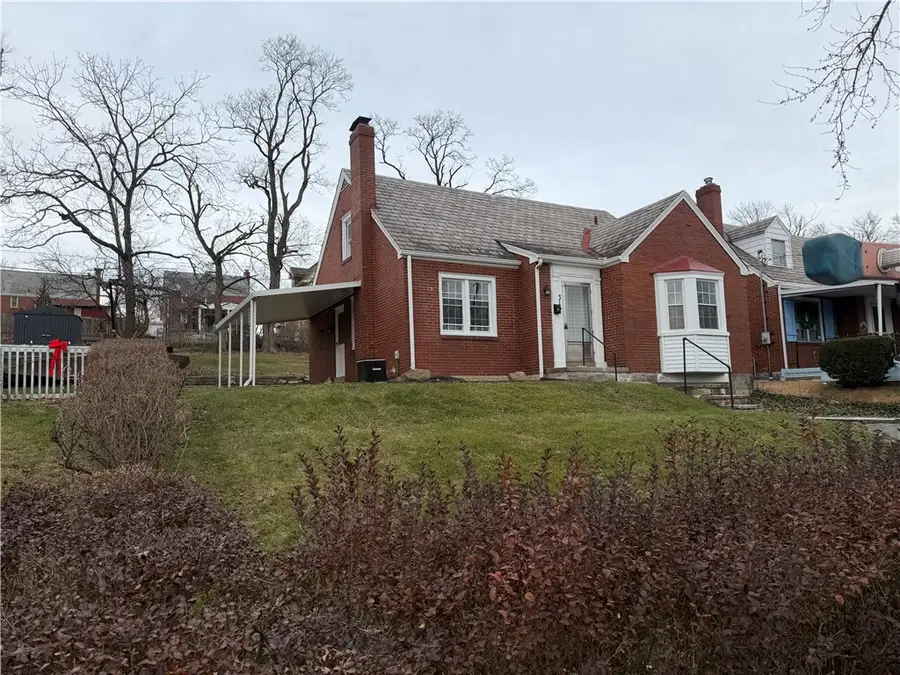 315 Caperton St, Pittsburgh, PA 15210 - #2