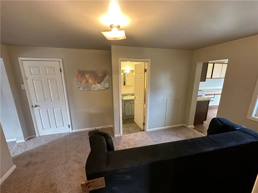 243 Pennsylvania Avenue, Rochester, PA 15074 - Image #3