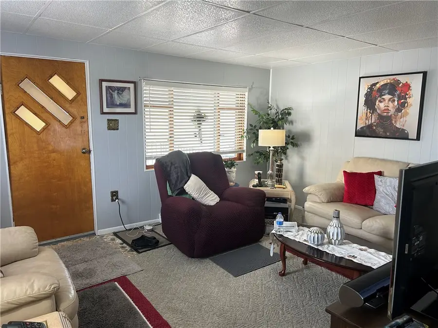 927 1st St, Buffington, PA 15442 - Image #2