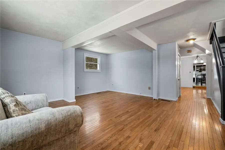 71 N Wood St, West Salem, PA 16125 - Image #2