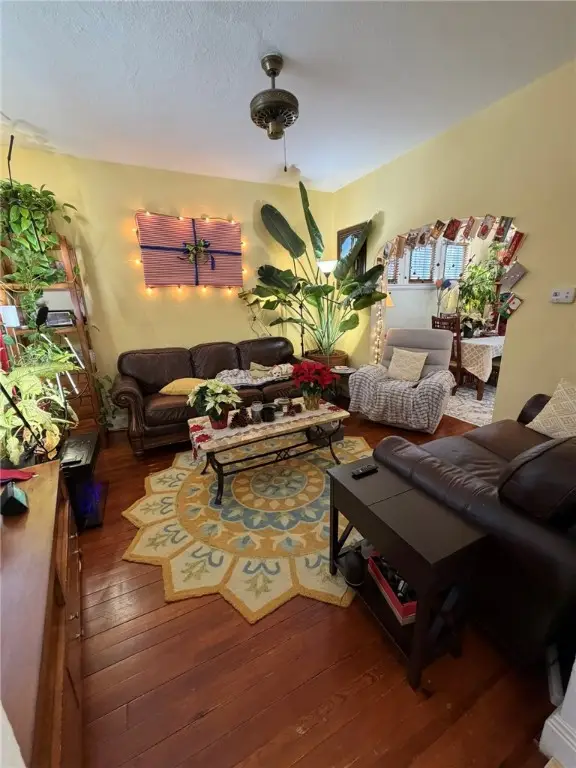 2219 Edgebrook Ave, Brookline, PA 15226 - Image #2