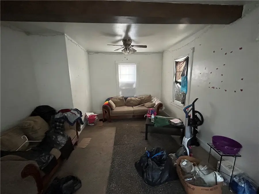 357 Ohio Ave, Clairton, PA 15025 - Image #3