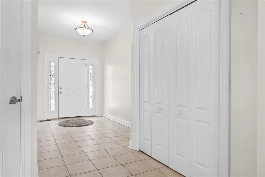 204 Lenox Court, Imperial, PA 15126 - Image #2