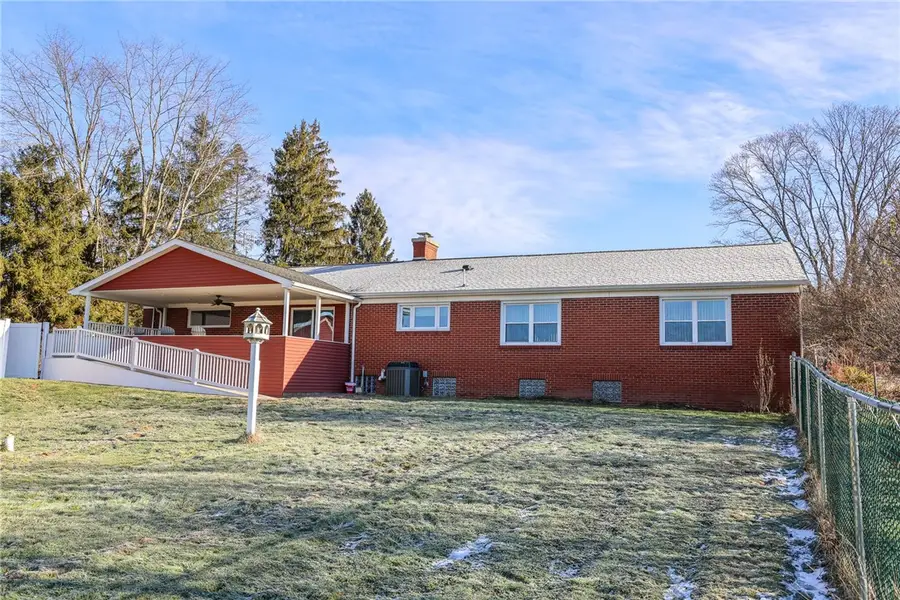 404 E Jamestown Road, West Salem, PA 16125 - Image #3