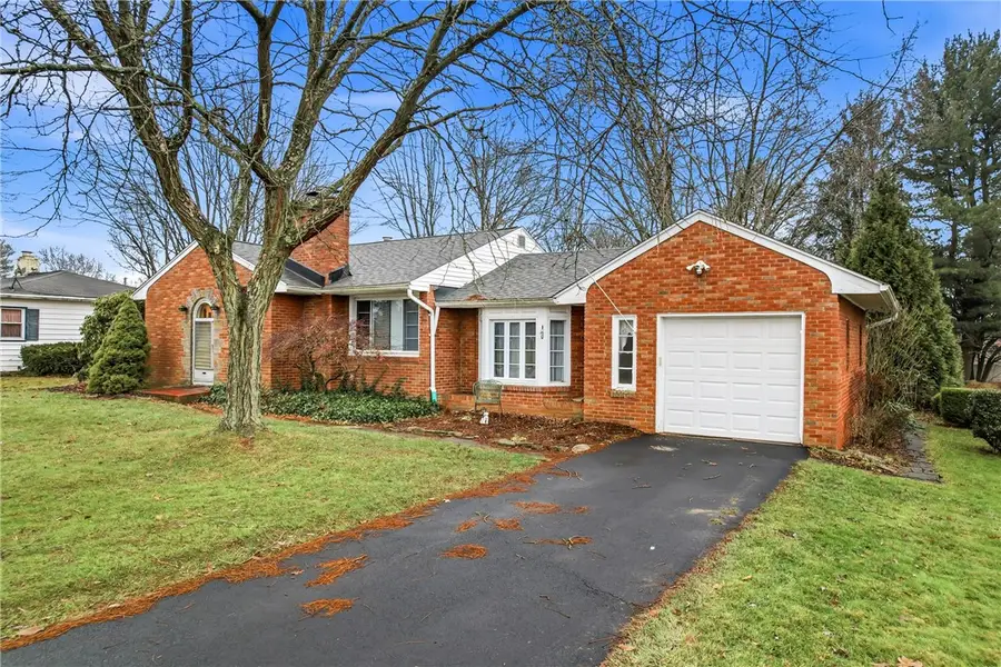 359 Koehler Dr, Sharpsville, PA 16150 - Image #2