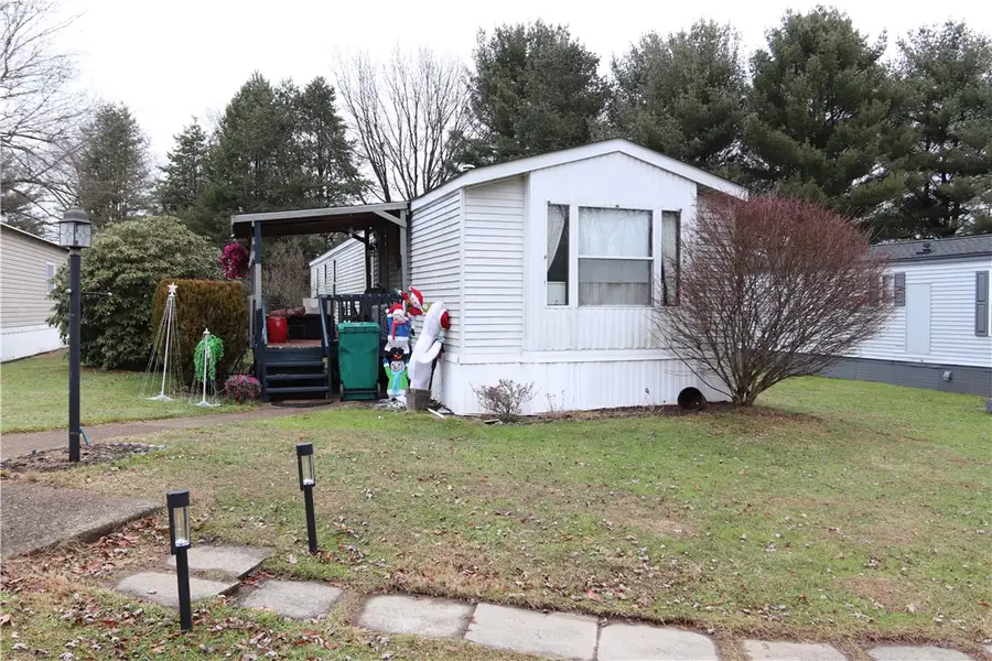 26 Landis Ave, Cranberry Township, PA 16066 - Image #2