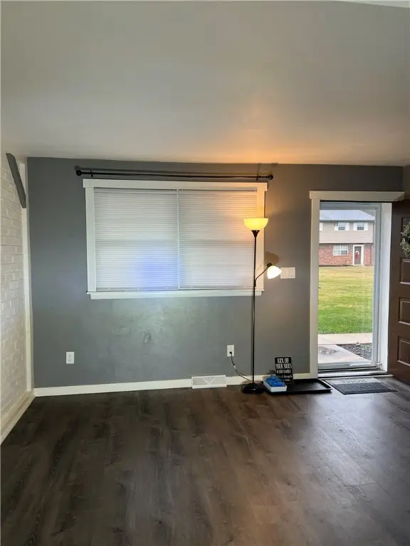 380 Northgate Dr #E, Apollo, PA 15613 - Image #3