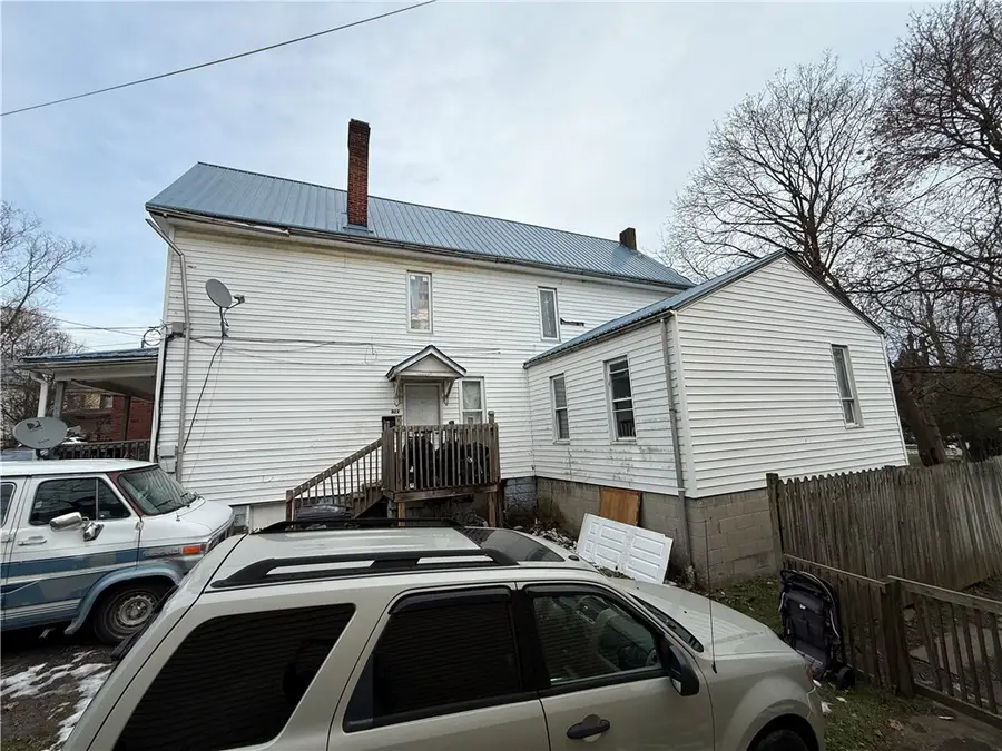 327 & 329 Howard St, Butler, PA 16001 - Image #3