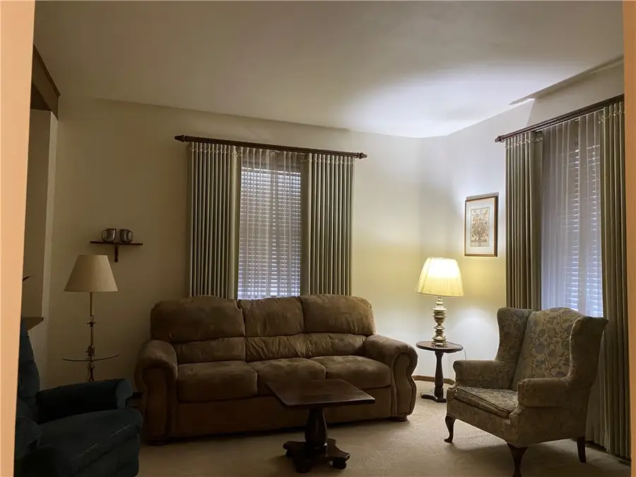 555 Market St., Leechburg, PA 15656 - Image #2