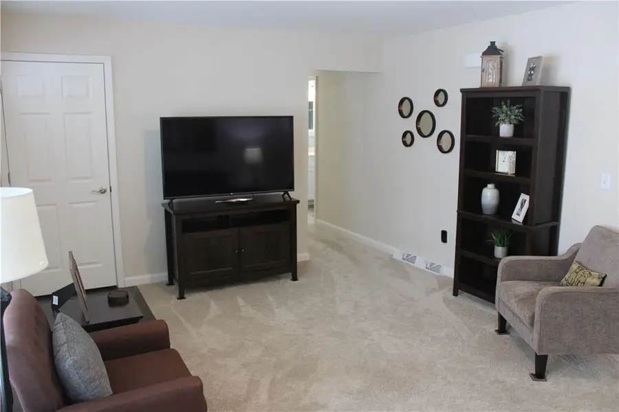 123 Irene Drive, Butler Township, PA 16001 - Image #3