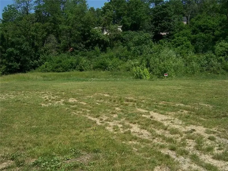 2301 Southampton Dr, Upper Saint Clair, PA 15241 - Image #2