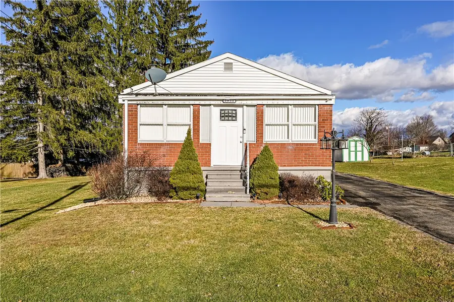 1938 Gay Ave, Hempfield, PA 15601 - Image #2