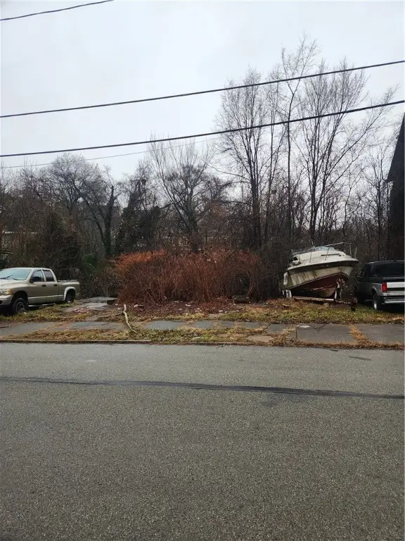 1371 Grotto St, Pittsburgh, PA 15206 - #3