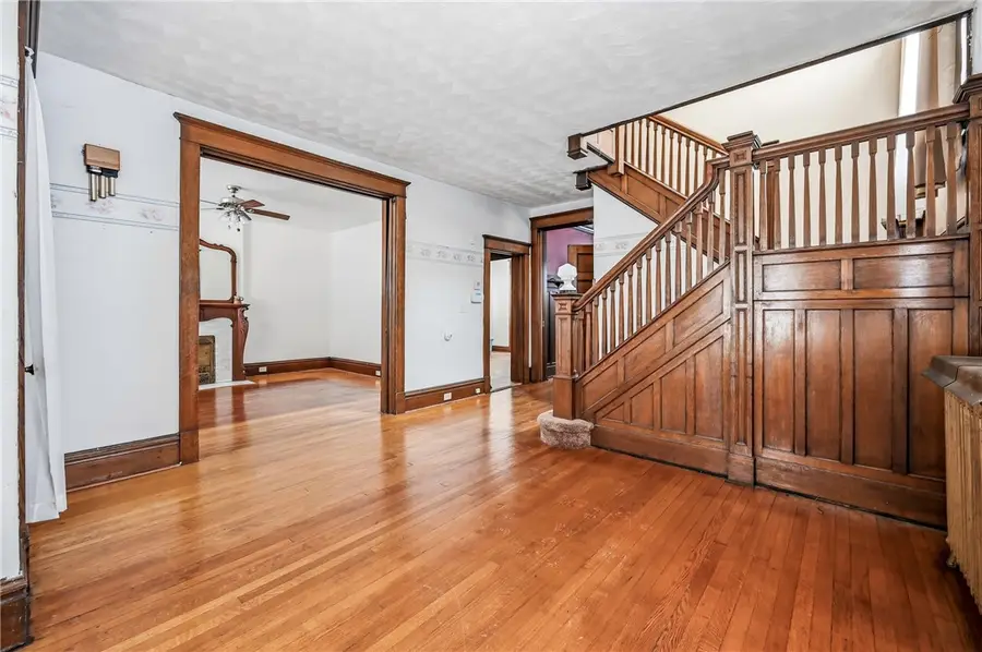 362 S Oakland Ave, Sharon, PA 16146 - Image #3
