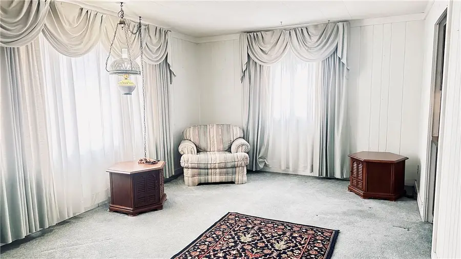 840 Meadow Ave, Monaca, PA 15061 - Image #2