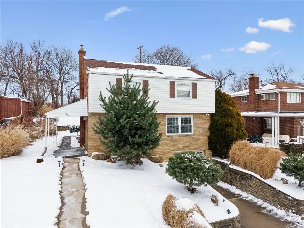 465 Macassar Dr, Baldwin, PA 15236 - Image #1