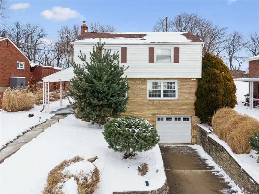 465 Macassar Dr, Baldwin, PA 15236 - Image #2