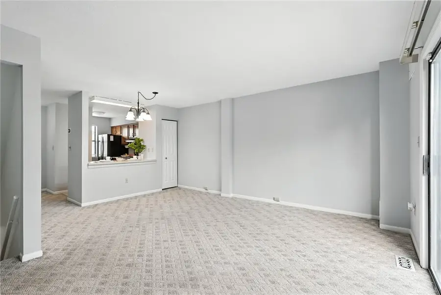 162 Woodhaven Drive, Seven Fields, PA 16046 - Image #3