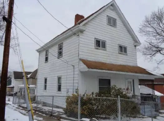 100 Lookout Ave, Charleroi Boro, PA 15022