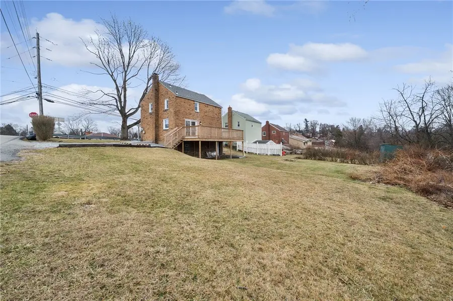 559 Hamil Rd, Verona, PA 15147 - Image #3